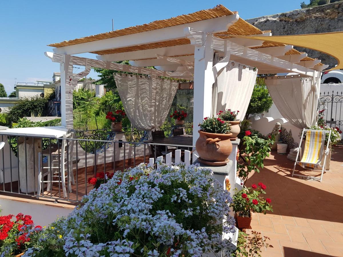 B&B Dea Fortuna Bacoli Εξωτερικό φωτογραφία