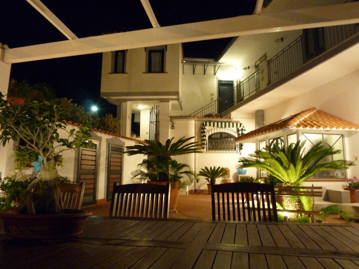 B&B Dea Fortuna Bacoli Εξωτερικό φωτογραφία