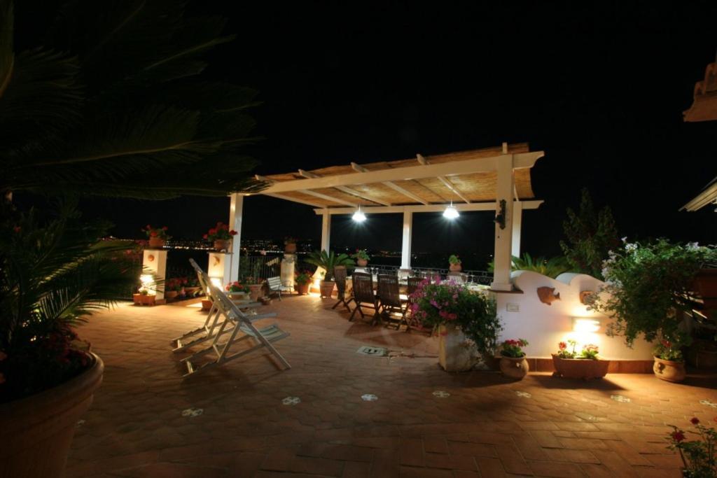 B&B Dea Fortuna Bacoli Εξωτερικό φωτογραφία