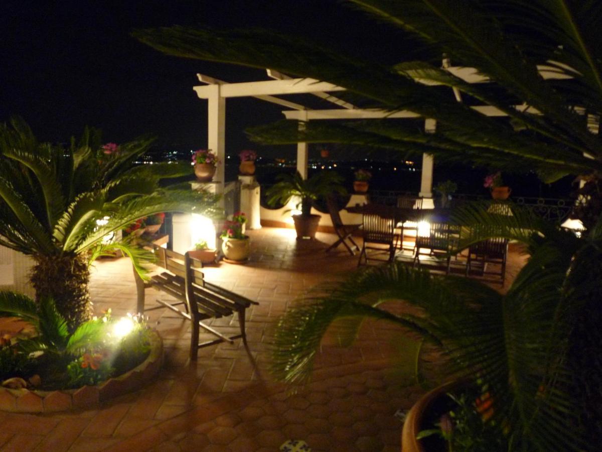 B&B Dea Fortuna Bacoli Εξωτερικό φωτογραφία